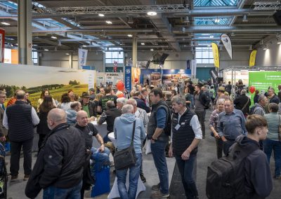 Volle Messegänge in Halle 3